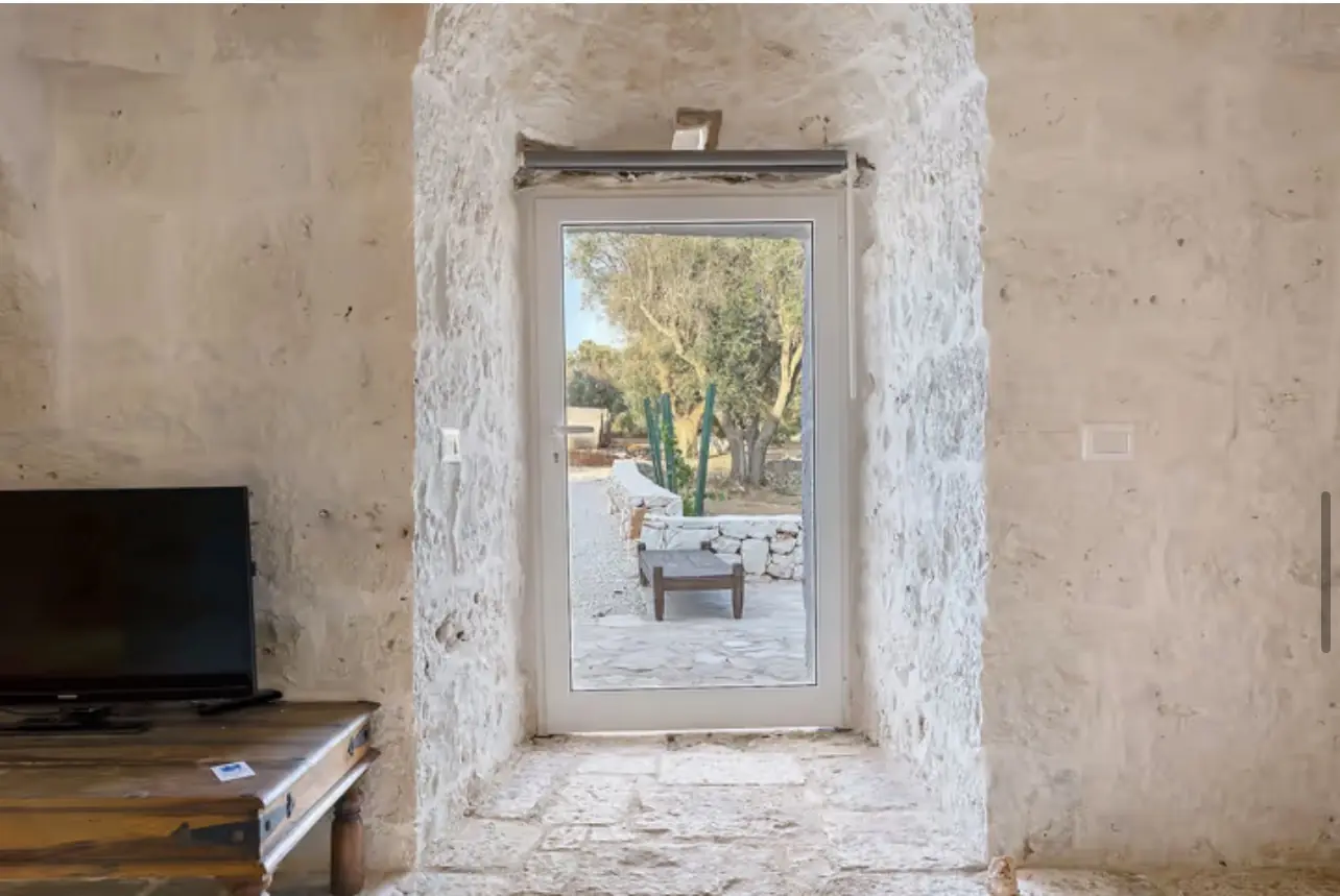Living Room Passage
